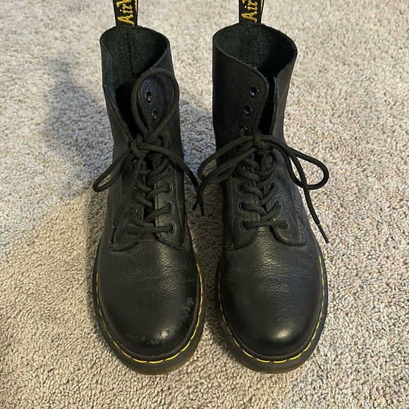 Dr. Martens Shoes - Dr. Martens 1460 WOMEN'S PASCAL VIRGINIA LEATHER BOOTS Women’s 8 / 39 / UK6 EUC